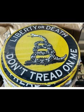 Open Road Brands Don't Tread On Me Snake Wall Sign Yellow Black